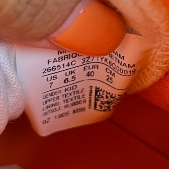 Converse UNT1TL3D Hi Not A Chuck Boys Size 7Y Black Walking Shoes Sneakers - Picture 9 of 10